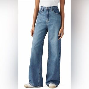 Levi's Cinch Baggy Jeans